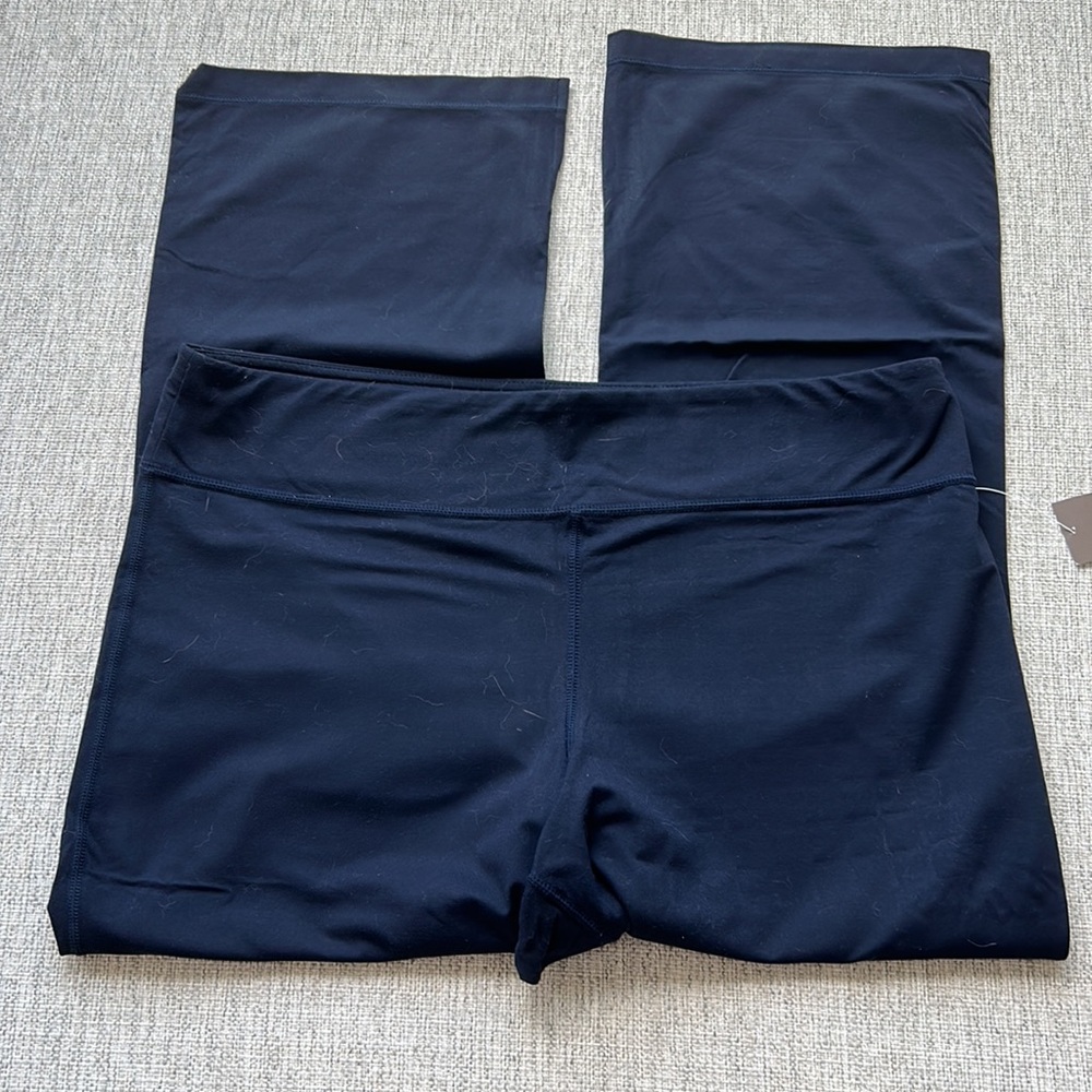 J.Jill Fit out and about kick flare pants NWT Navy Blue Large